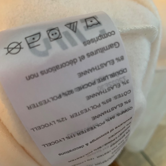 NWOT Free FWD | Cream Sweater - Picture 4 of 8